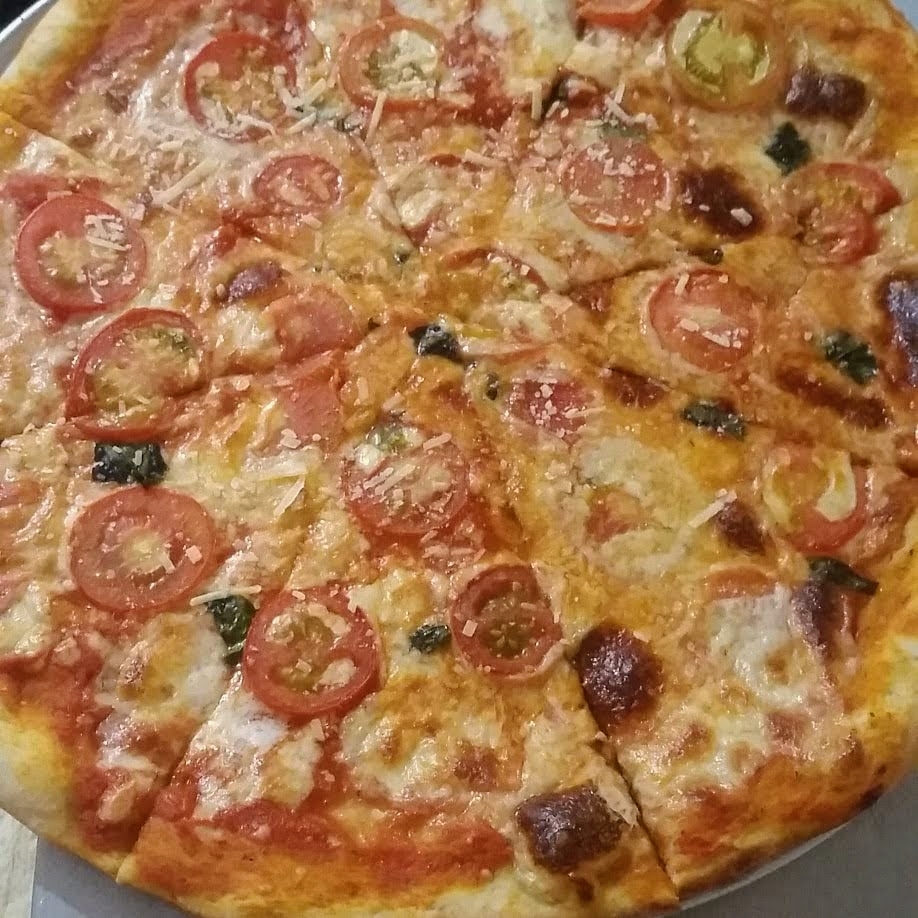 Pizzería Pequeña Venecia Castilla