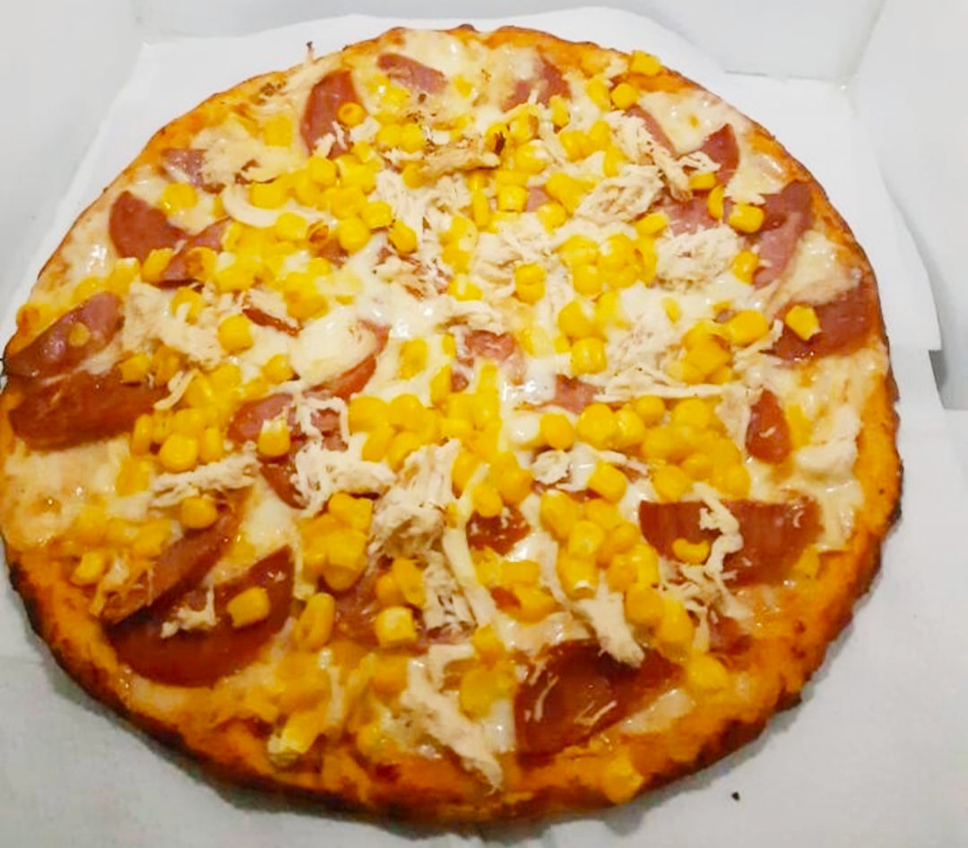 Yulio's Pizzas