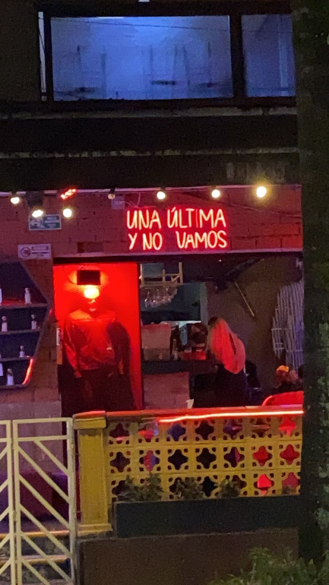 Pizza Lleras Travel