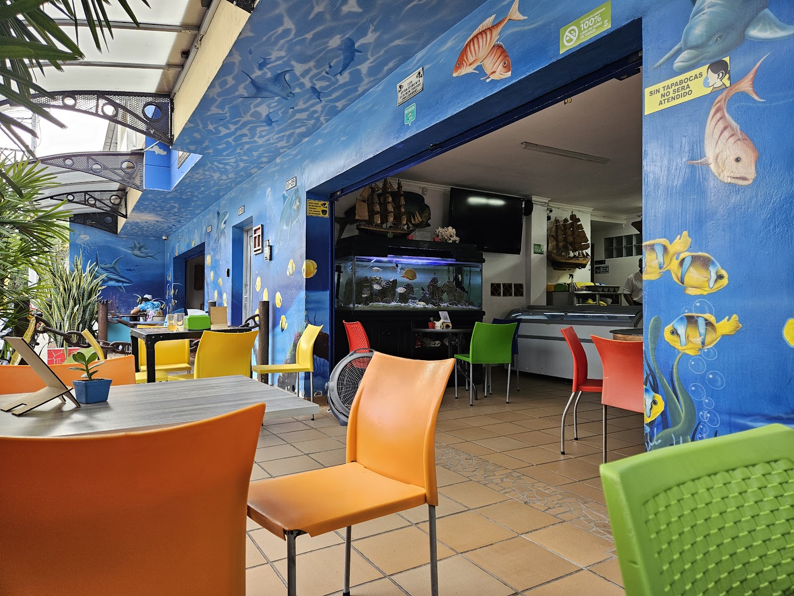 Delimar Pescados y Mariscos