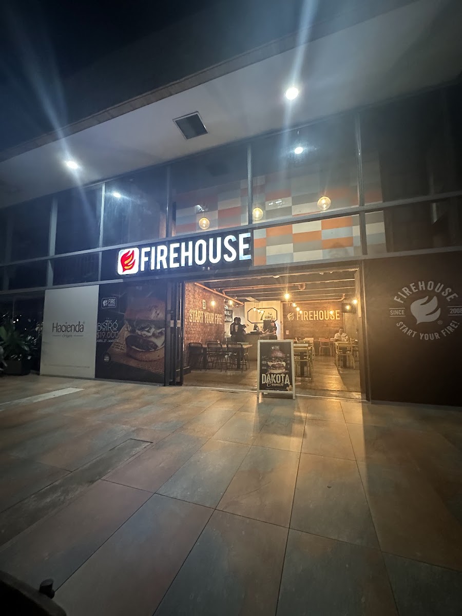 FIREHOUSE Ciudad del Rio