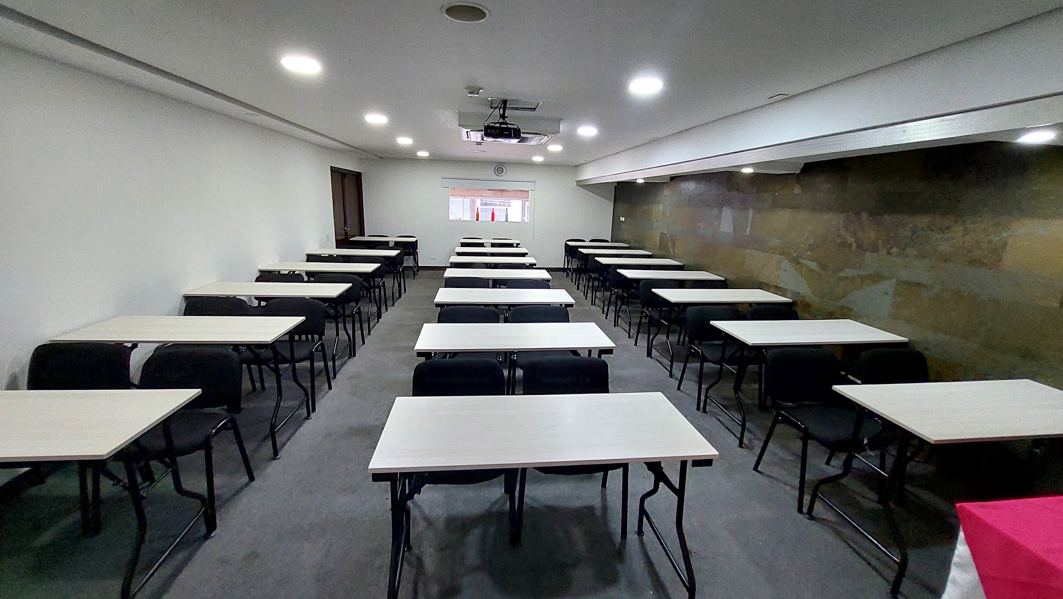 Servem Servicios de Eventos Empresariales S.A.S Medellín | Auditorios/Salones de reuniones