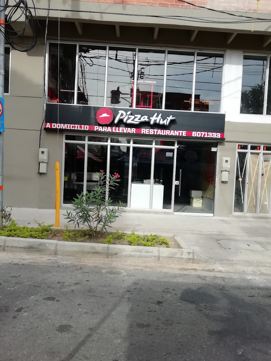 Pizza Hut
