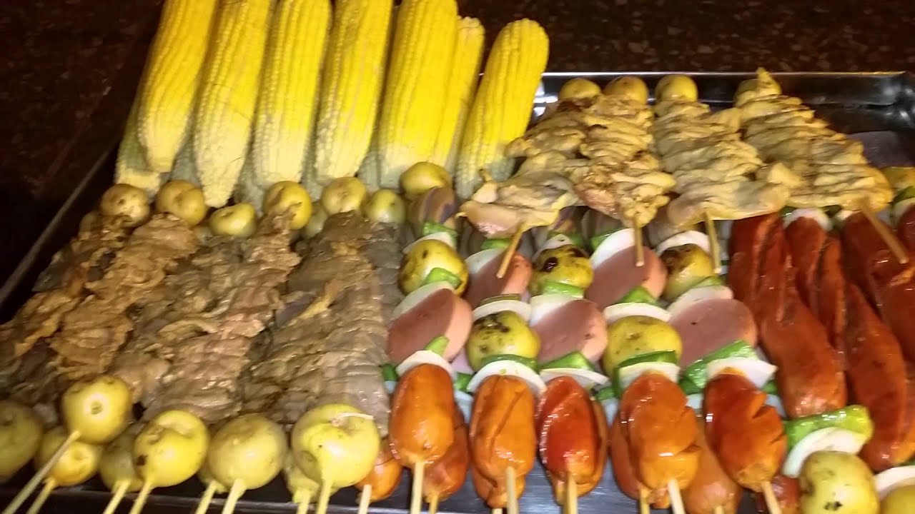 Salchipapa costeña, chuzos D’costa caribe