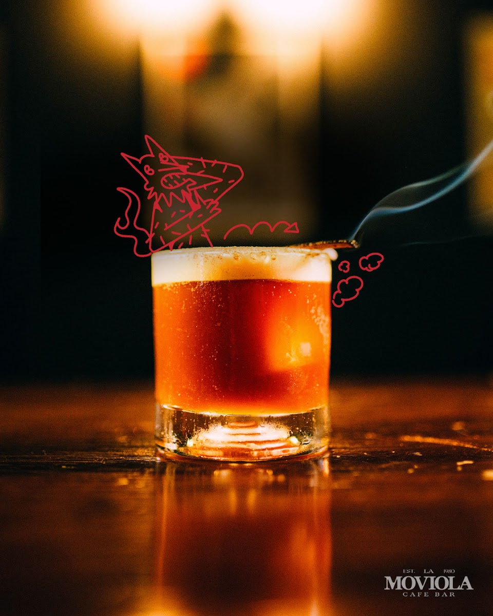 La Moviola Café - Bar