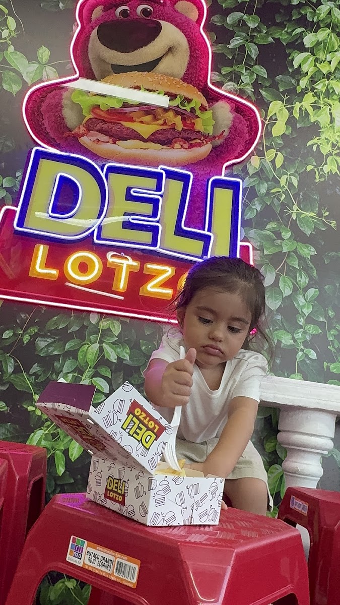 Deli Lotzo - Alfonso López