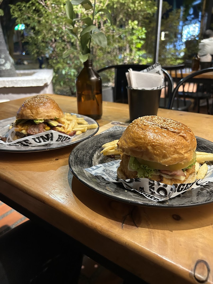 Kit Kof Burger