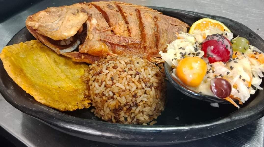 Las Niches 2 - La Mejor Comida de Mar en Medellín