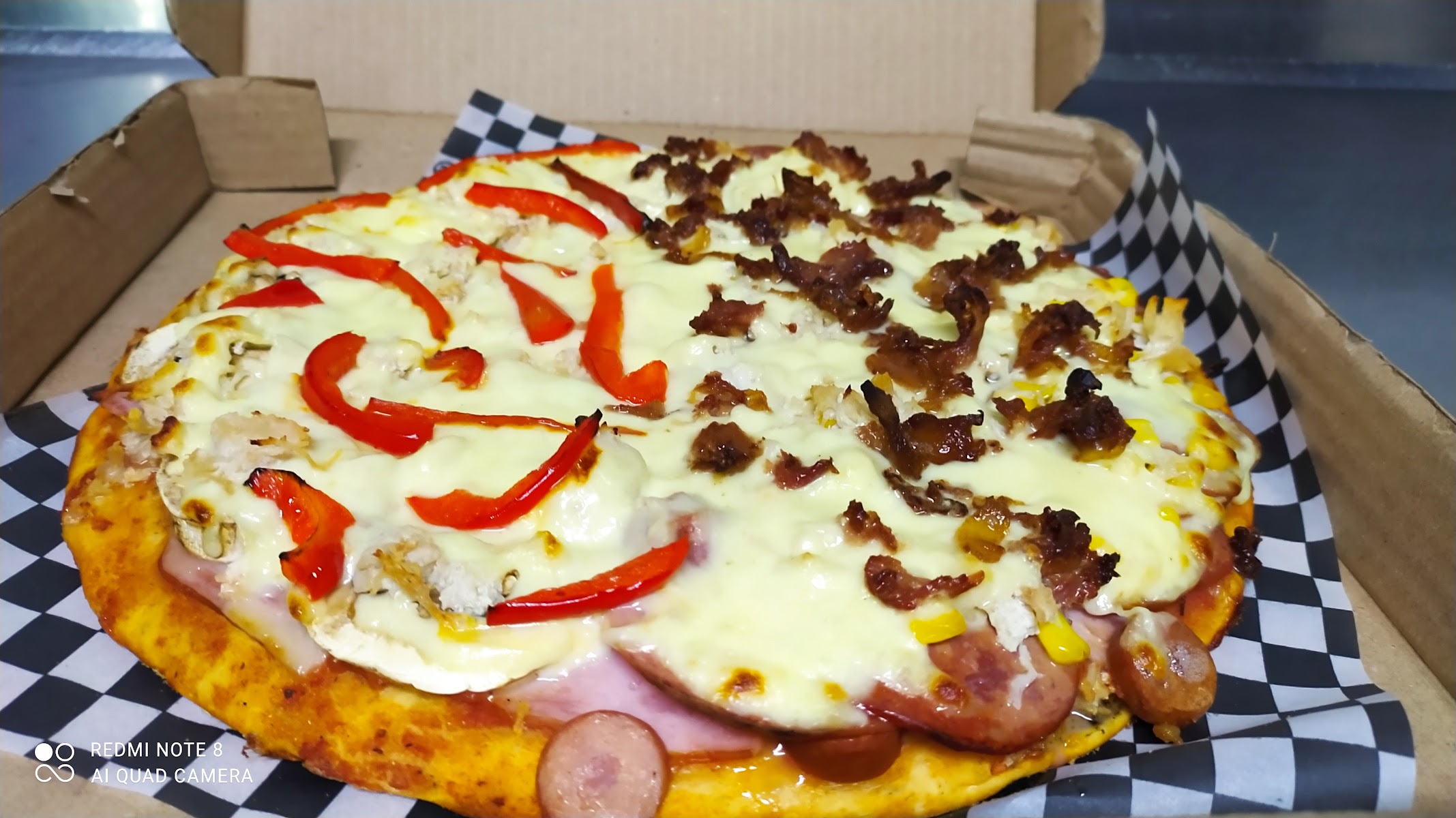 AMERICAN PIZZA HOT