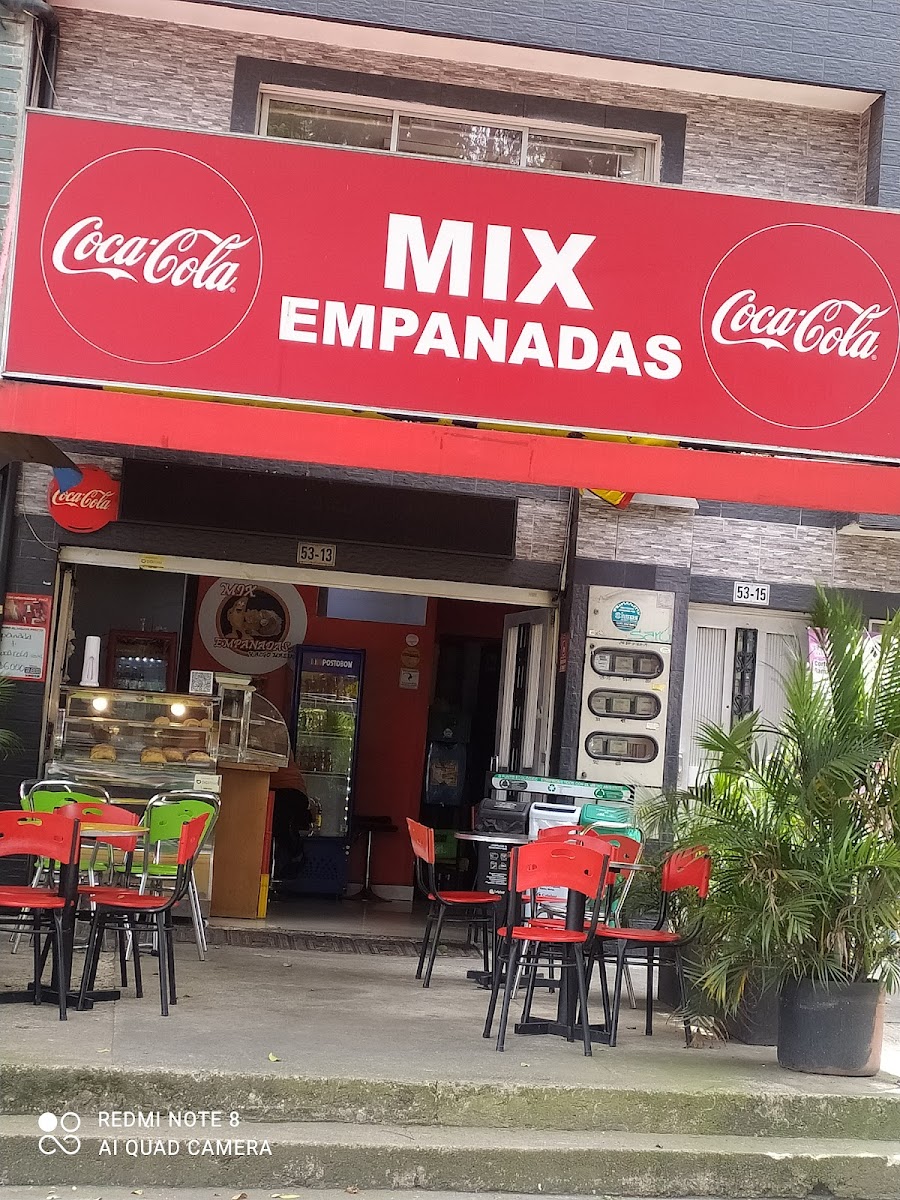 Mix Empanadas Y Algo Más