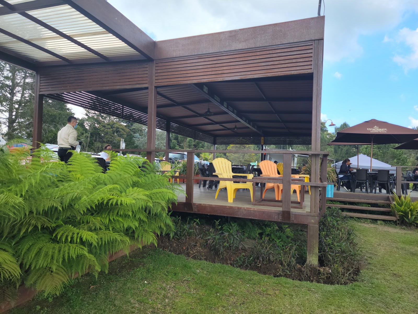 Estaciónate Resto - Café