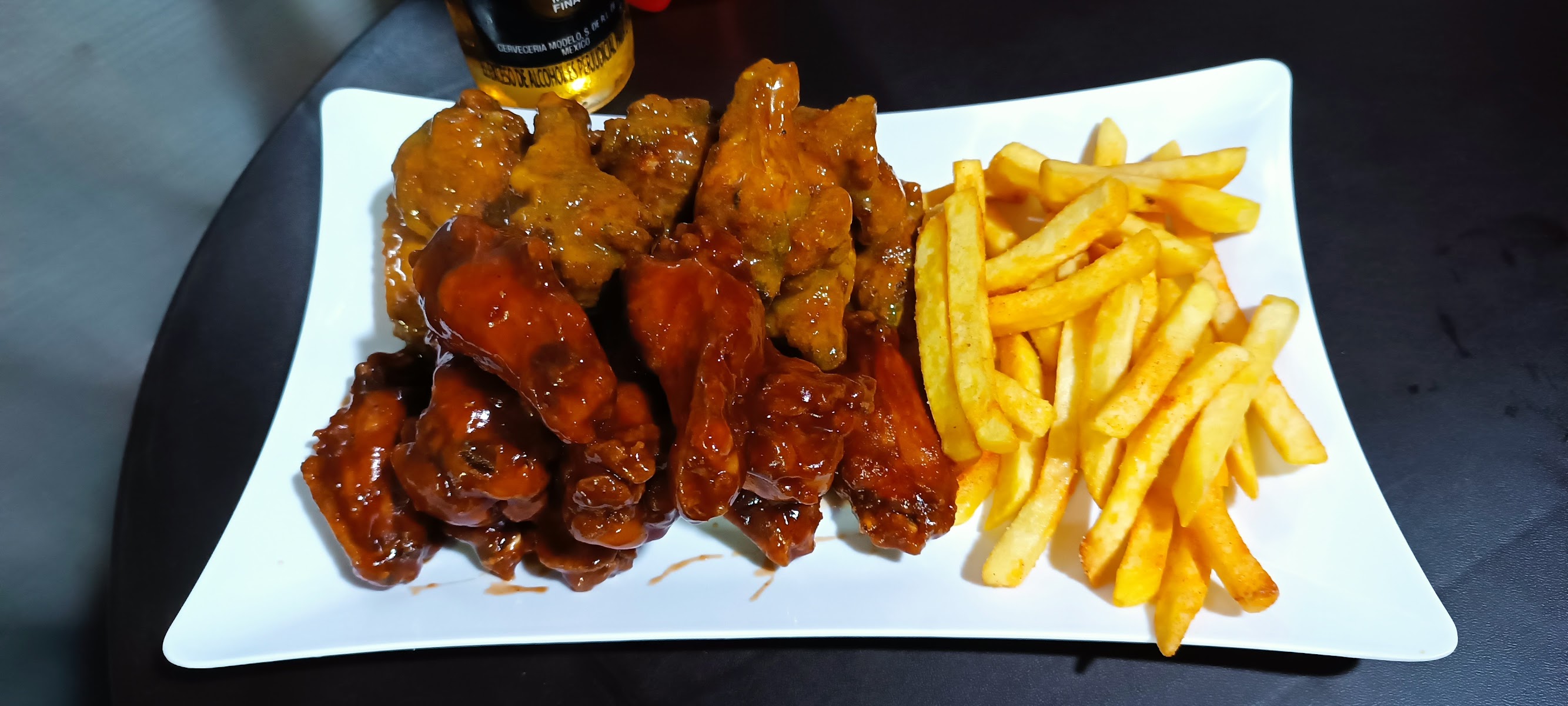 Alitas Mania