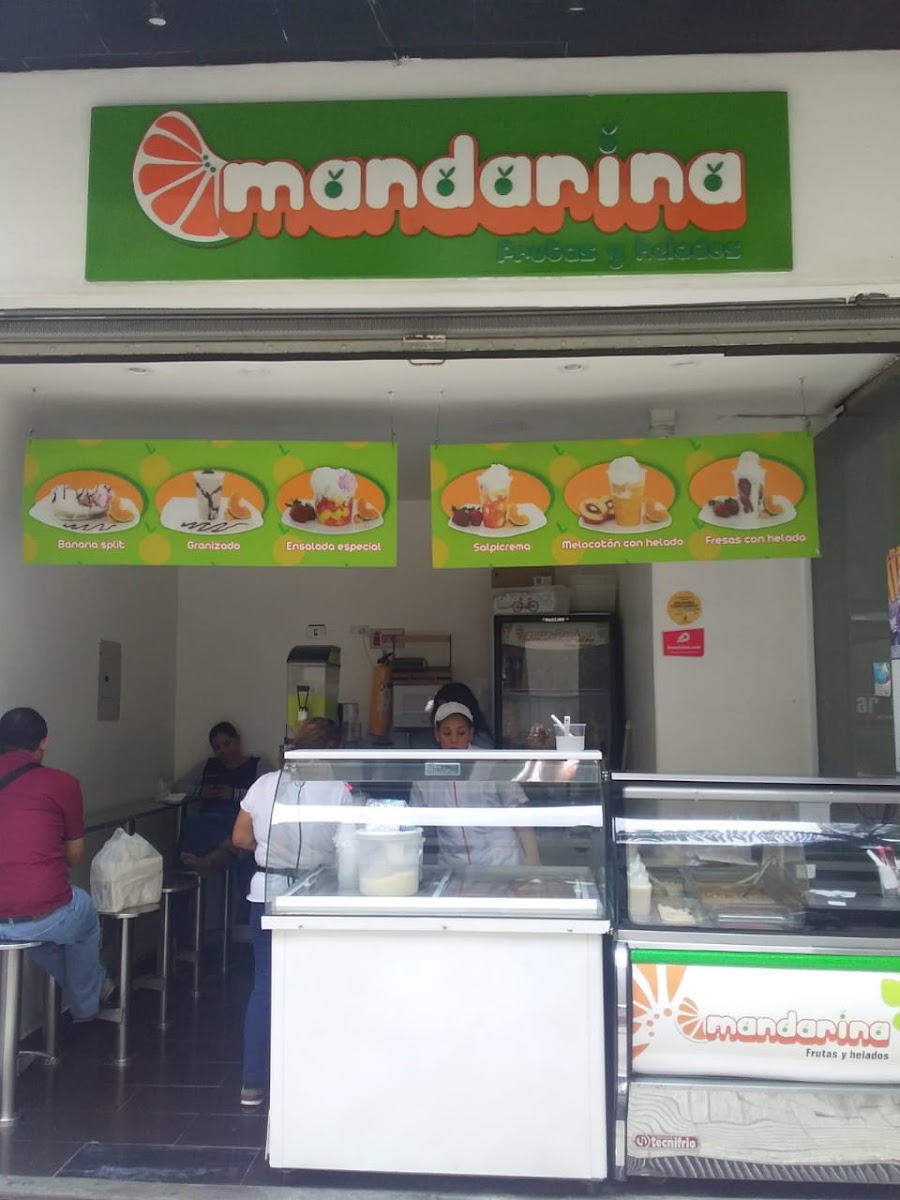 Mandarina Frutas y Helados