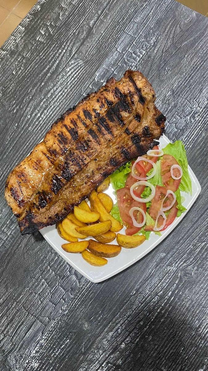 Trivia & Grill