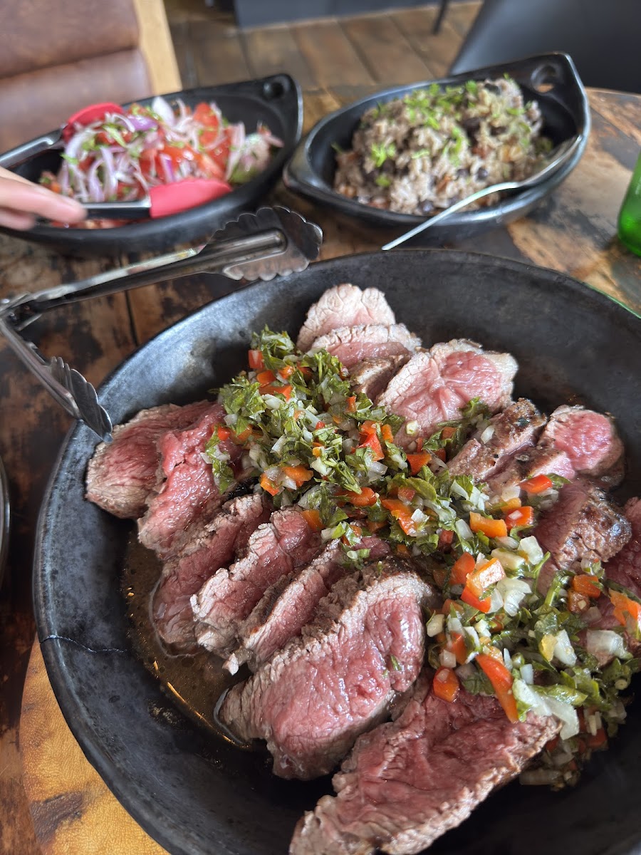 A la Parrilla Cocina Clandestina Restaurante Bar
