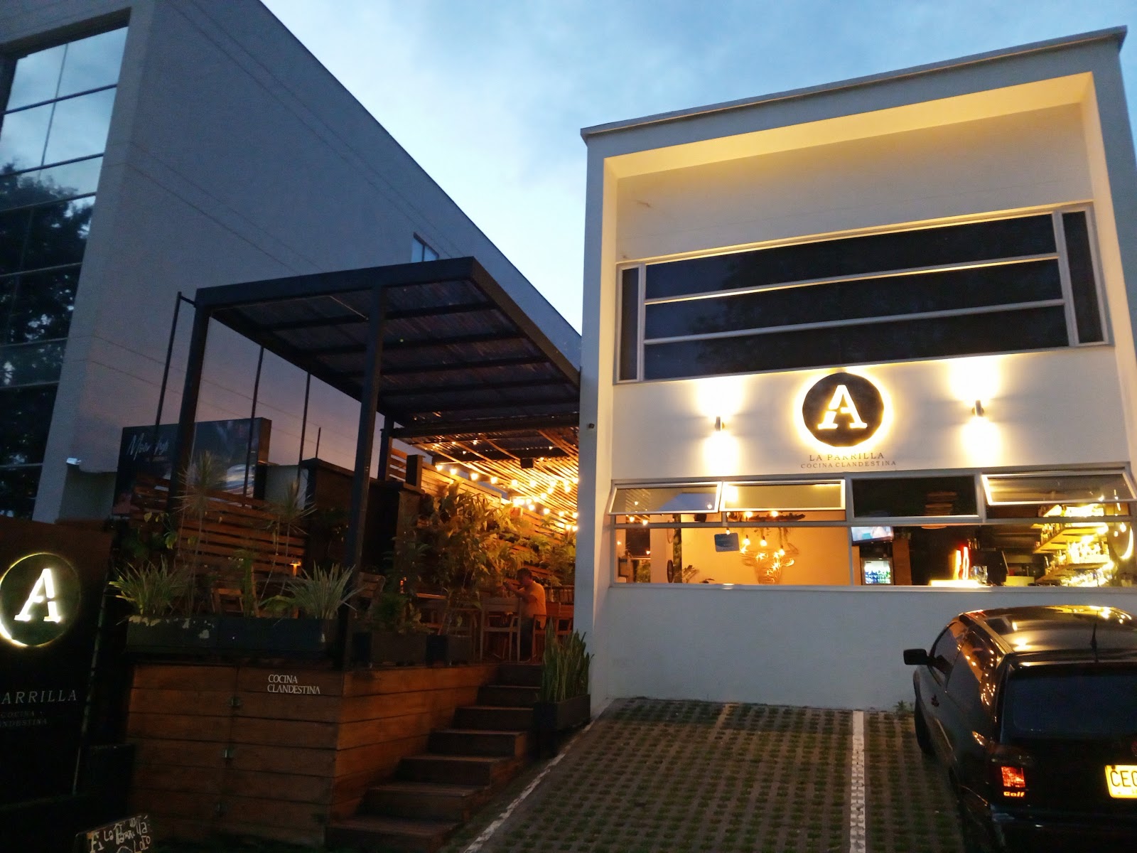 A la Parrilla Cocina Clandestina Restaurante Bar