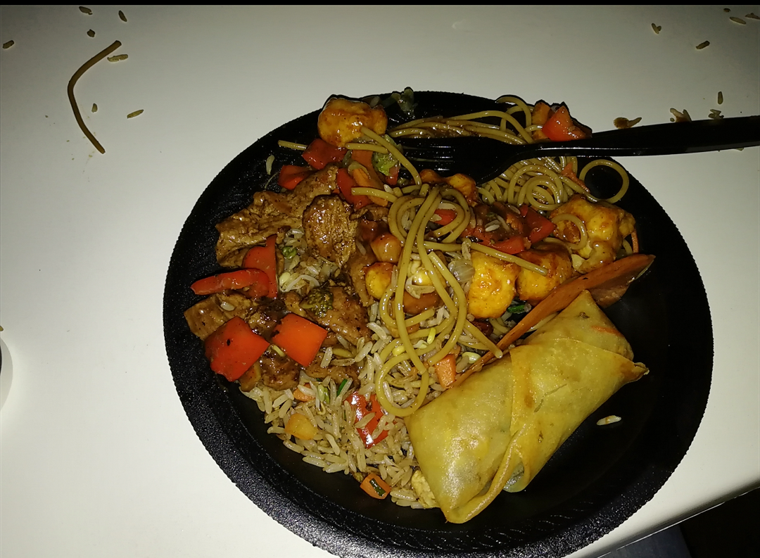 sr WOK ORIENTAL BUFFET