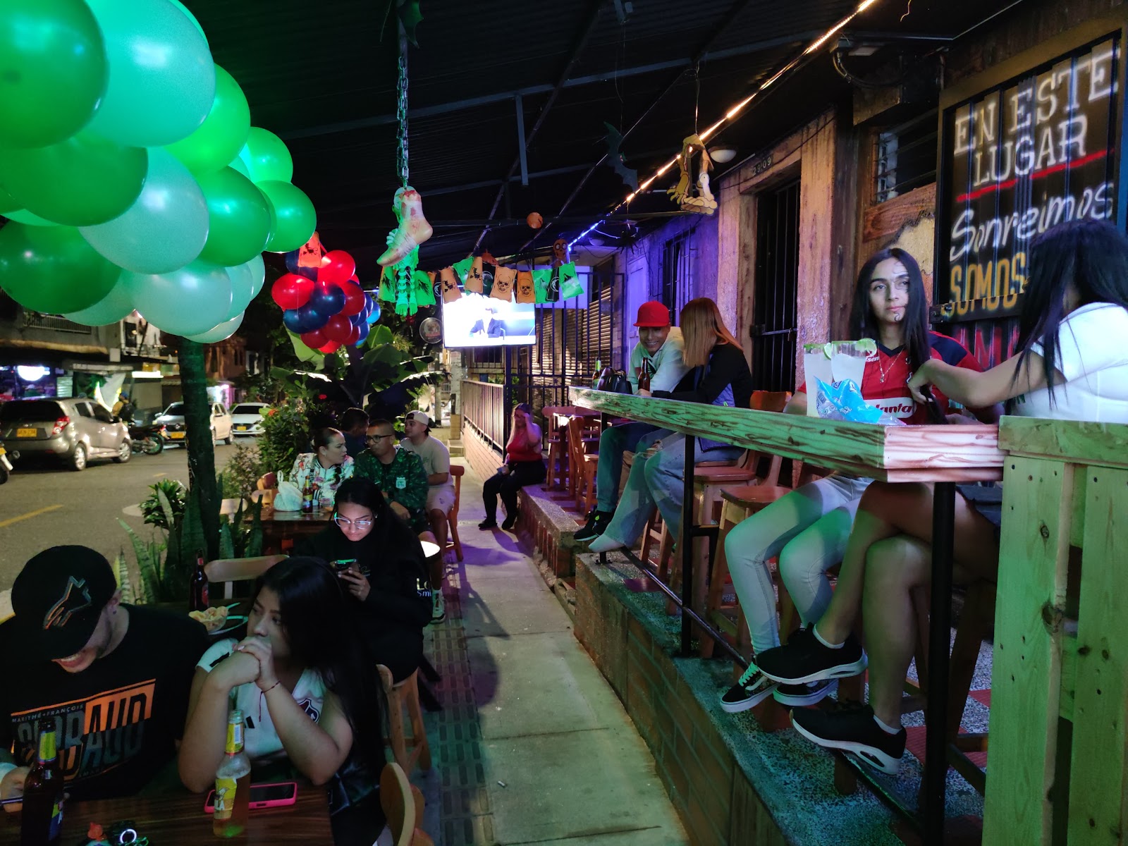 Maderos Bar Oficial