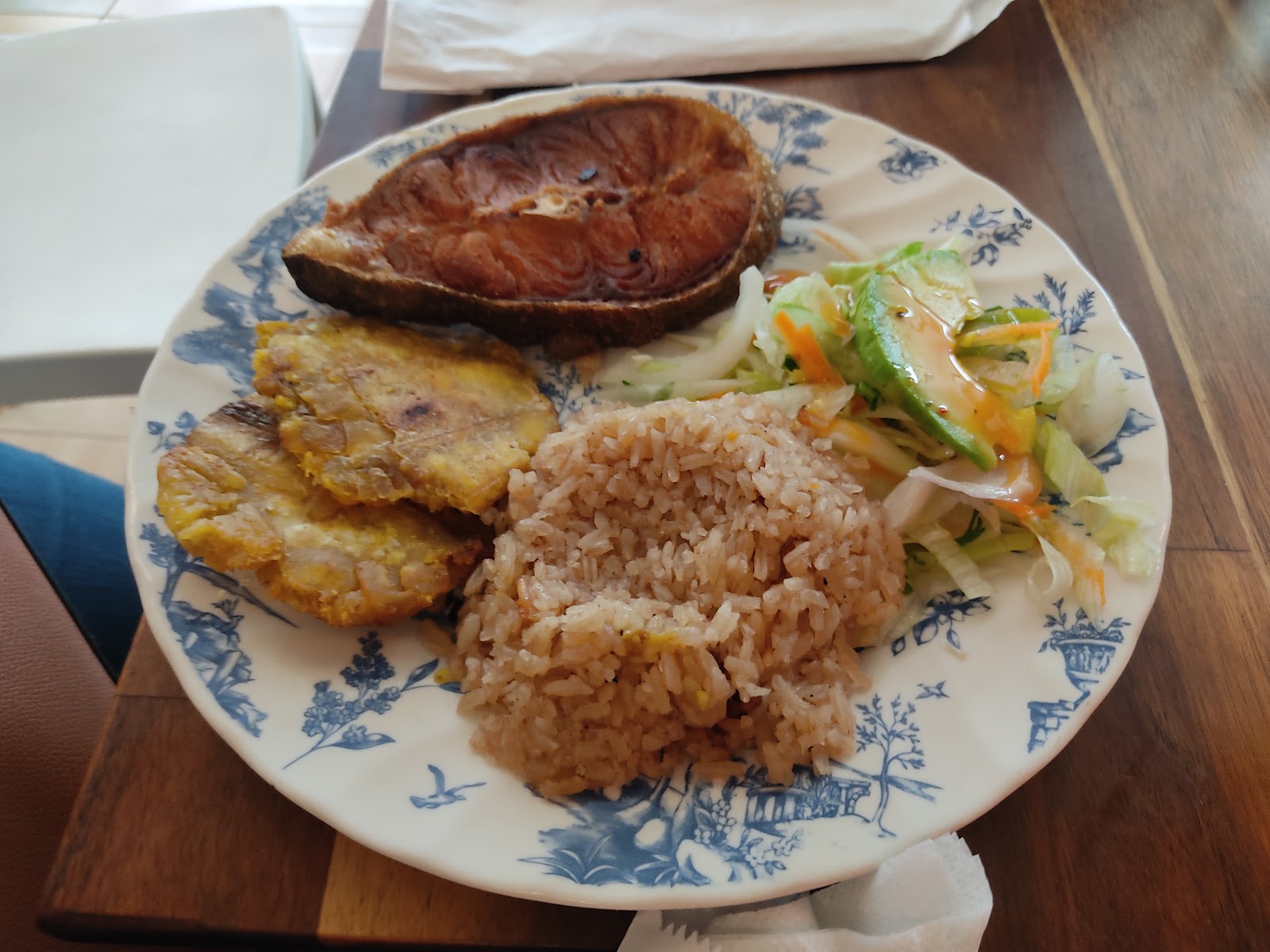 Cucayito El Poblado , Laureles está abierto