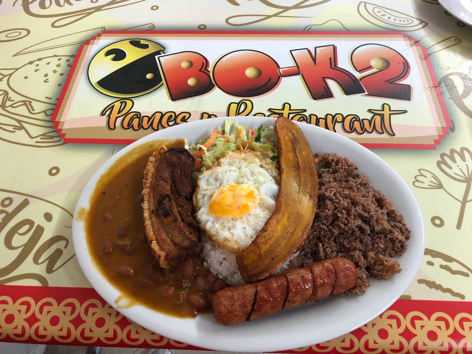 BO-K2 Panes y Restaurant.