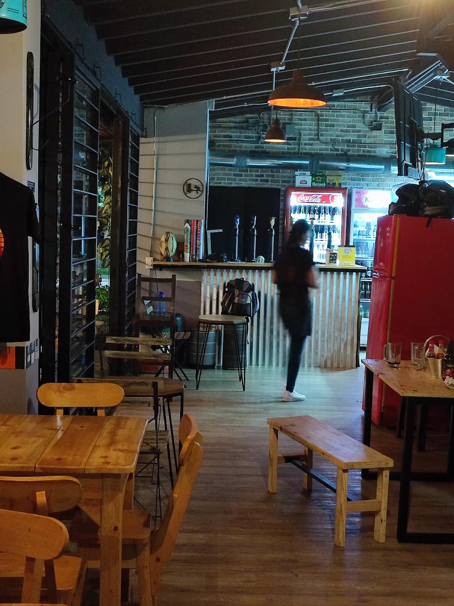 KM0 Café-Bar Vol.2