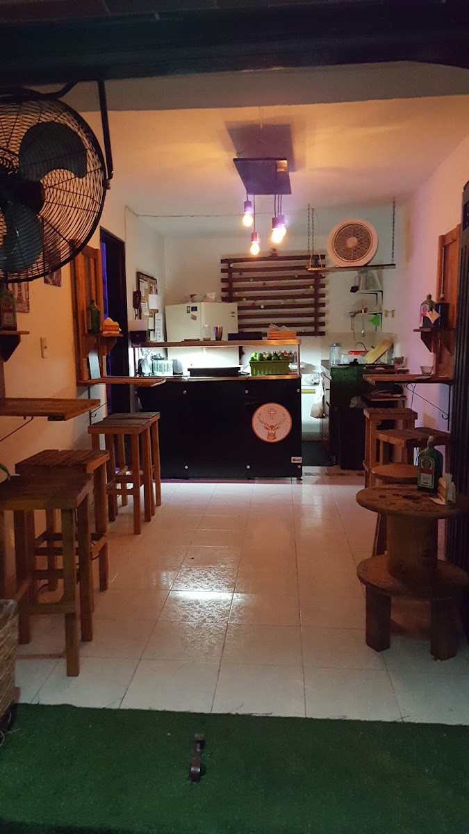 Wengue Resto Bar