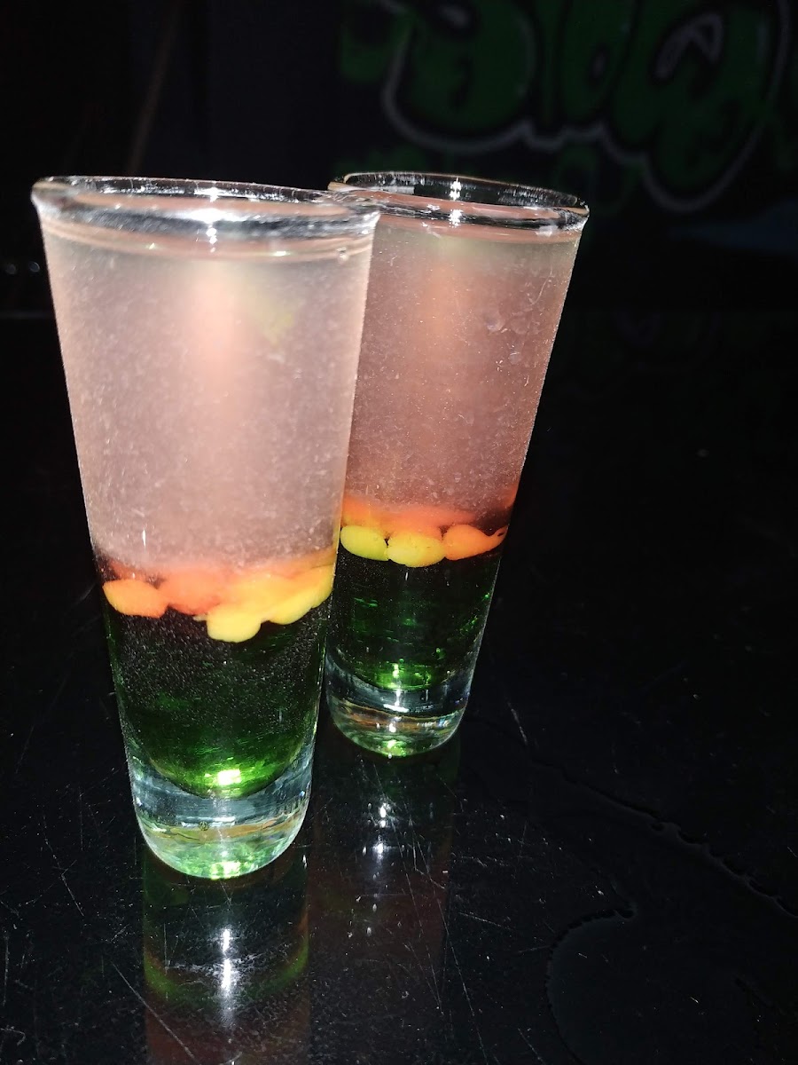 ADDICT SHOTS 33