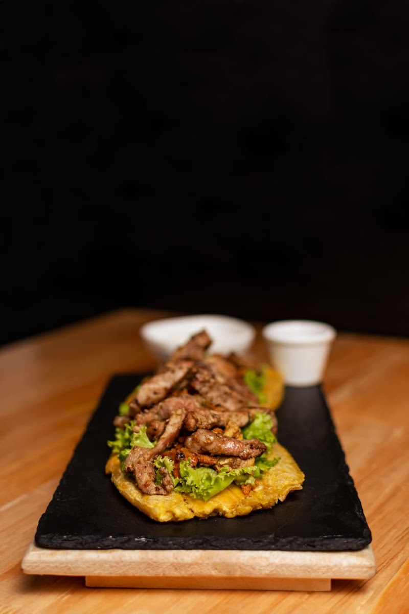 Majo's grill