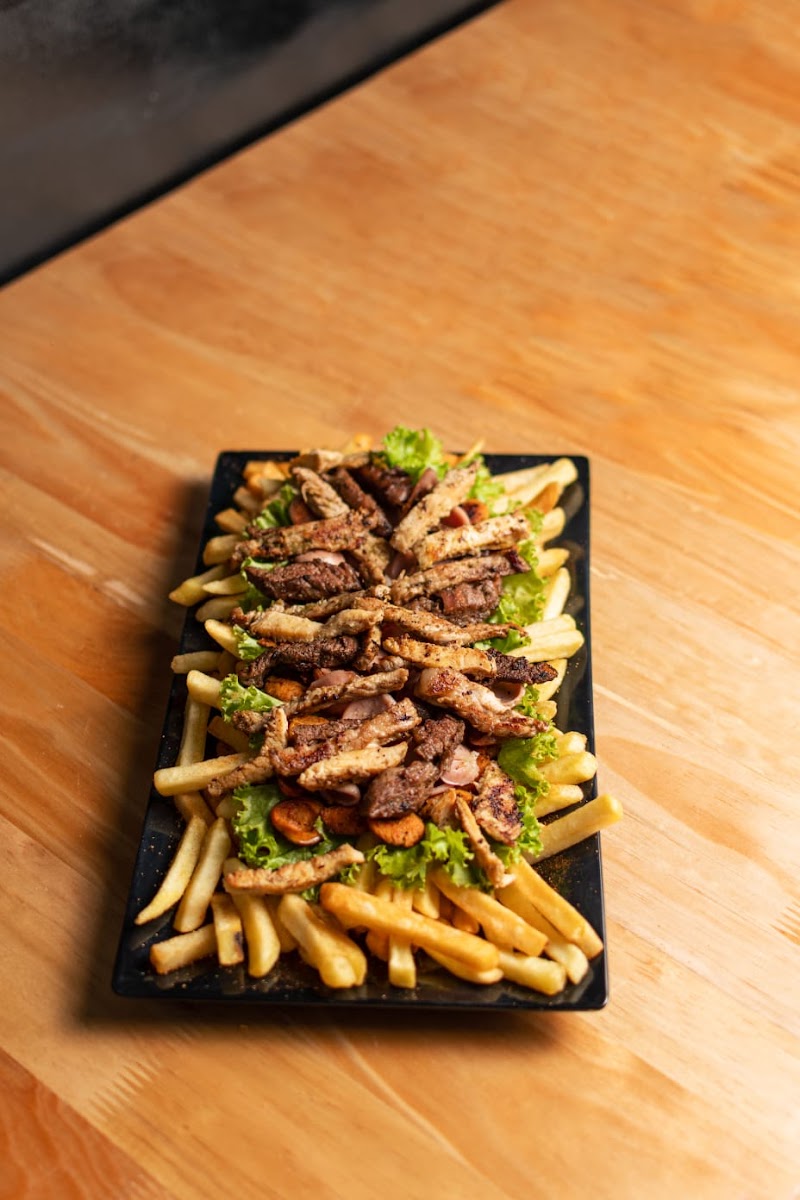 Majo's grill