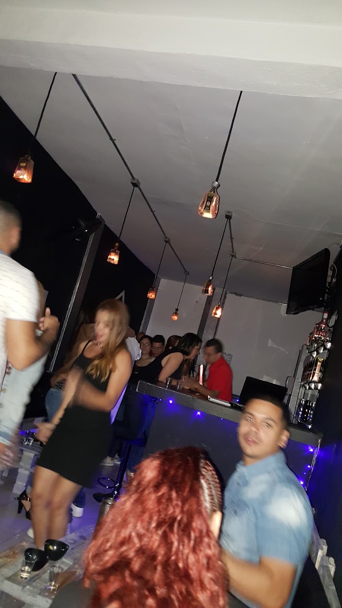 Envy Bar And Lounge