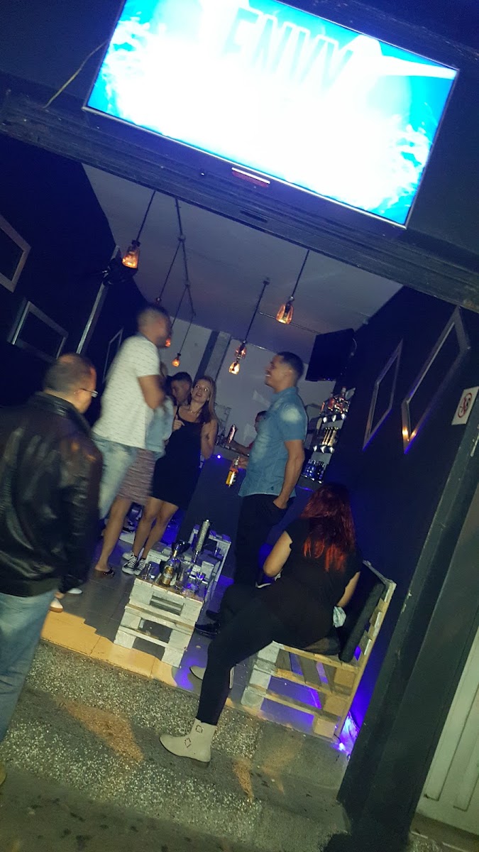 Envy Bar And Lounge