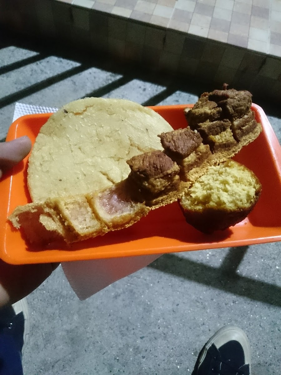 Empanadas De Chicharron Y Frijoles