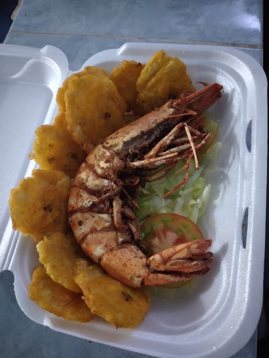 Pescados y Mariscos Los Alpes