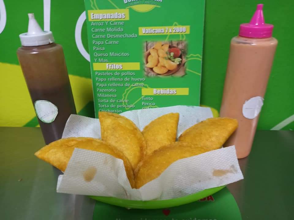 Donde Laura Calma Tu Antojo