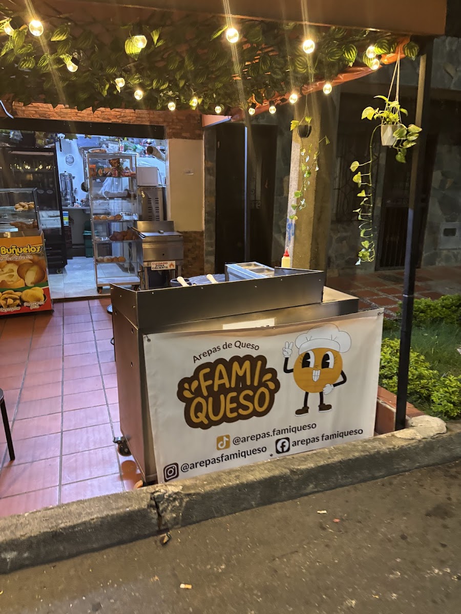 arepas de queso famiqueso