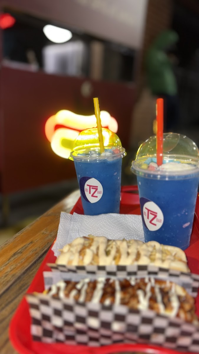 Bar TZ & Hot Dogs
