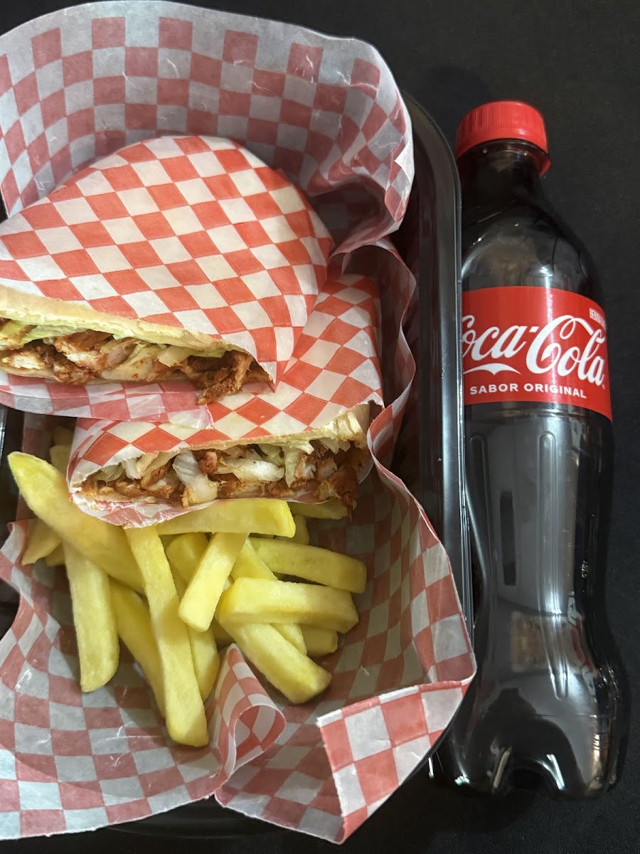CARNITAS JUANITO MEDELLIN COLOMBIA