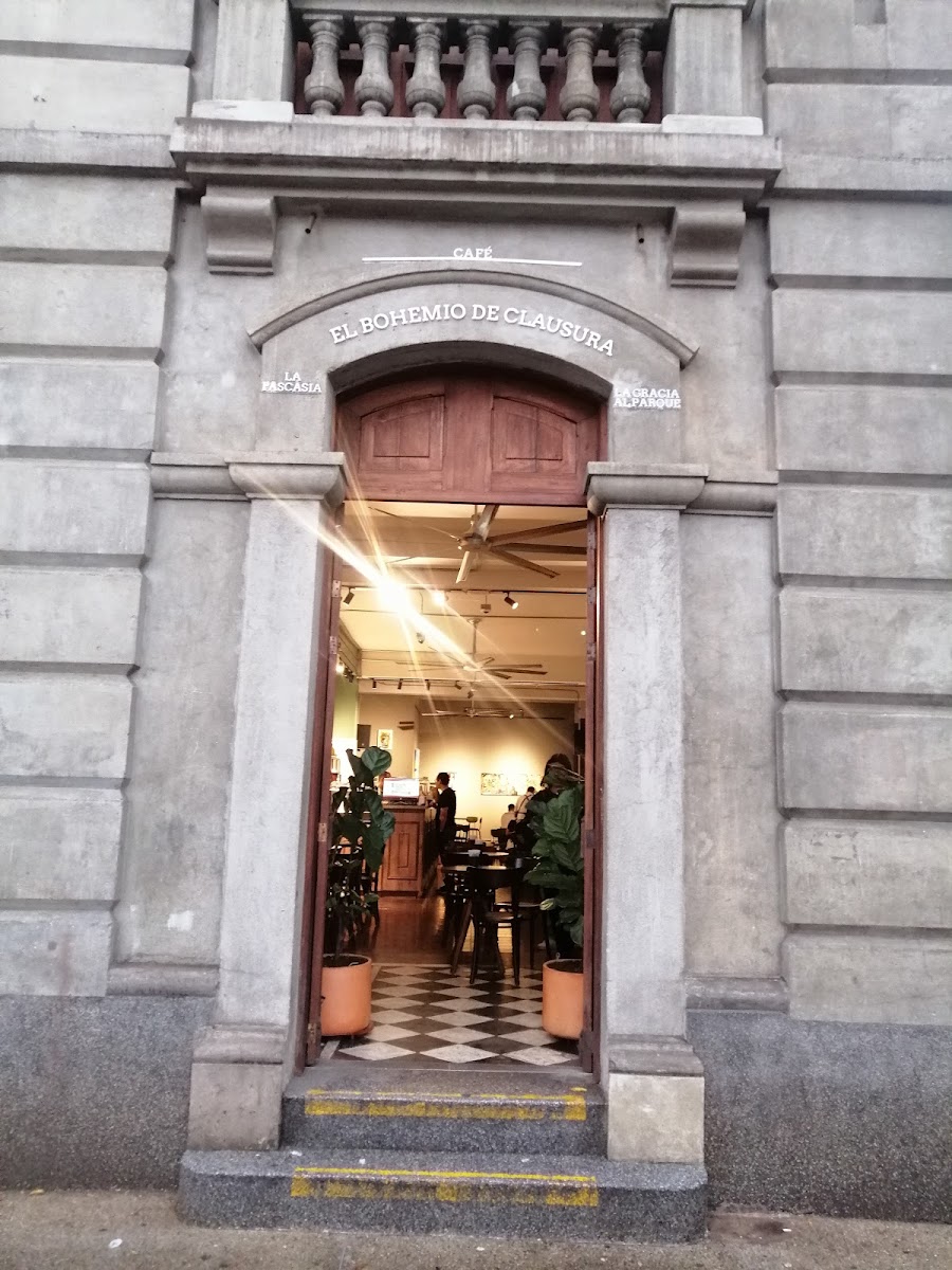 El Bohemio de Clausura - Claustro