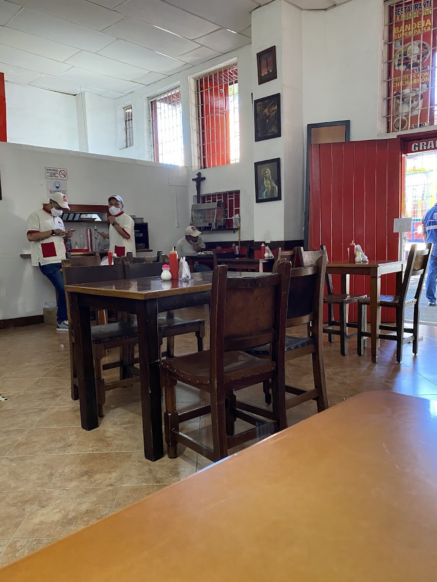 Cafetera Restaurante la Casa de Beto