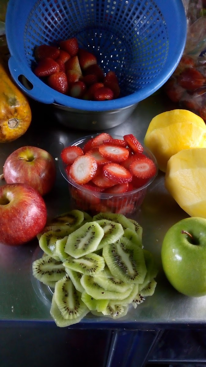 Super Jugos y Ensaladas Paisas