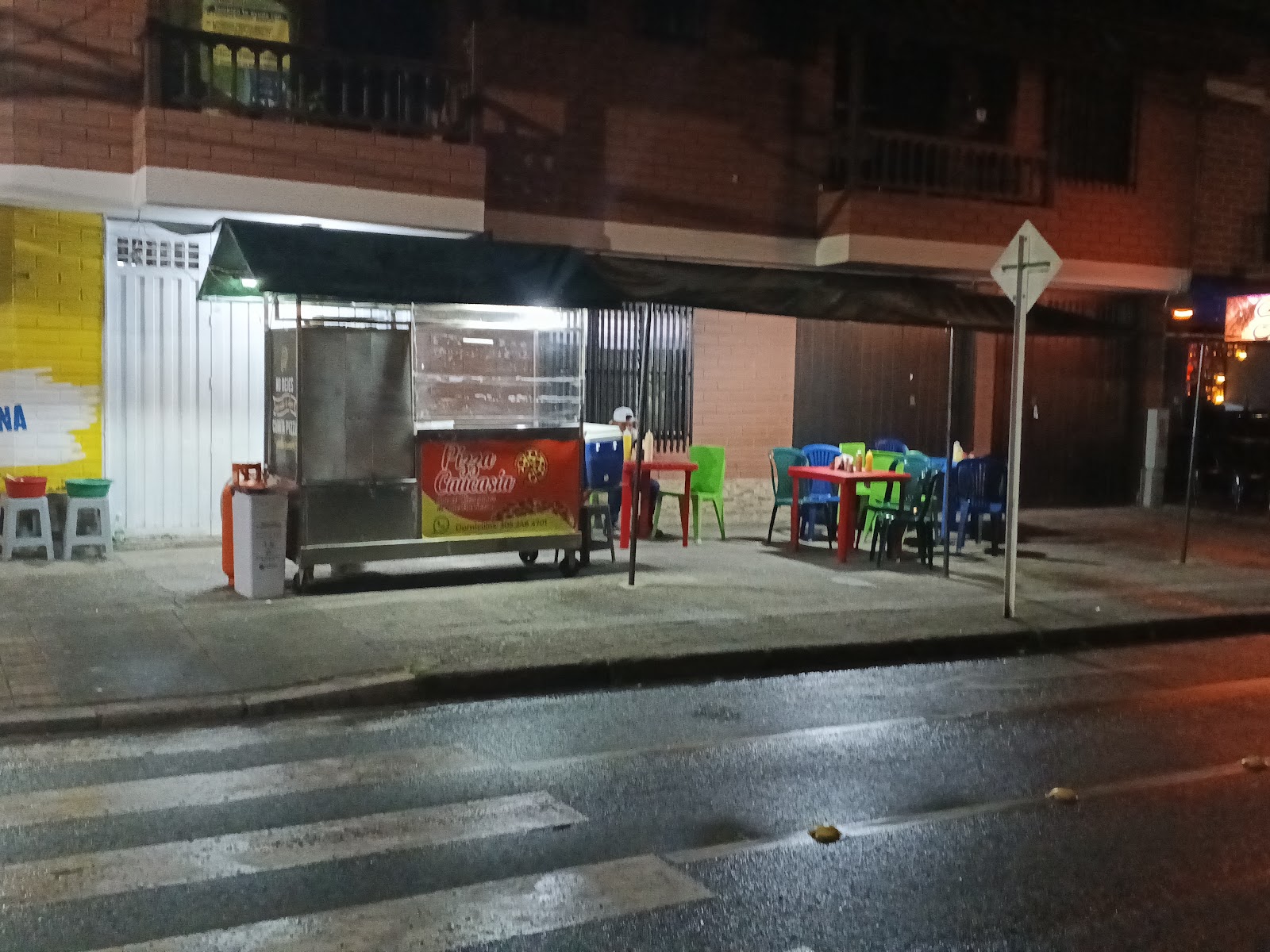 Pizza caucasia