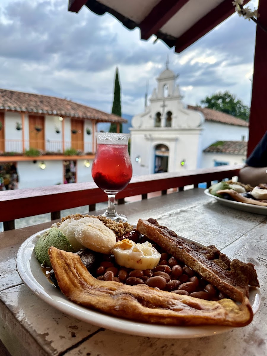 La Fonda del Pueblo