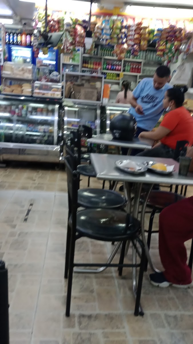 Panaderia Pan y Pollo