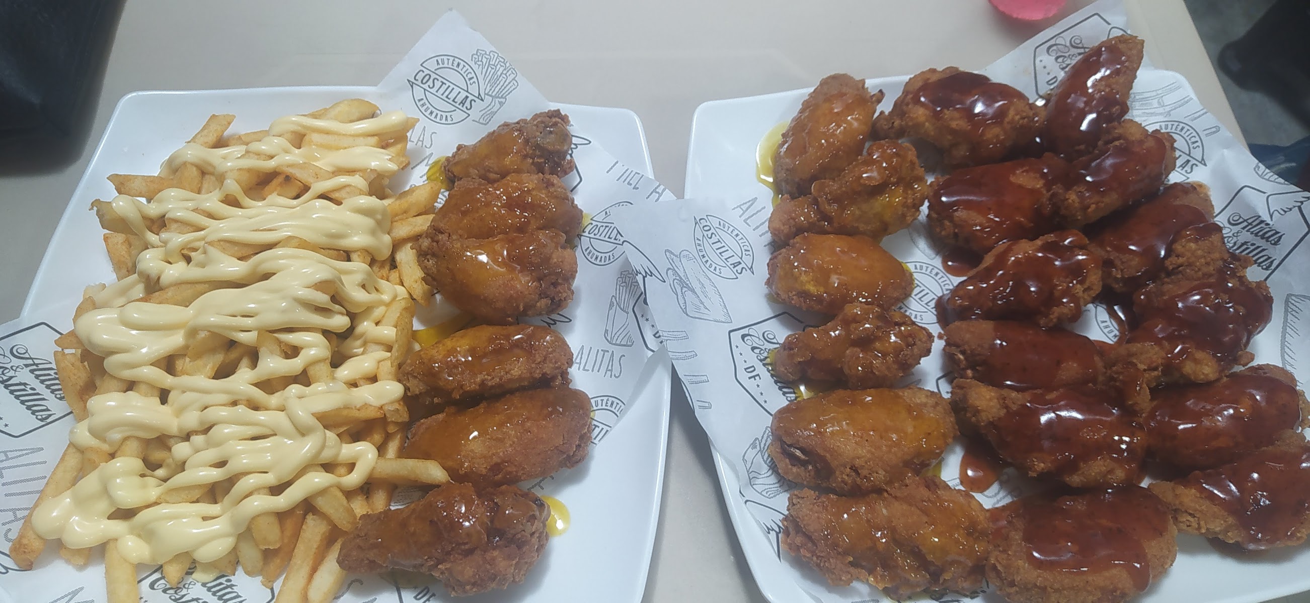 Alitas y costillas DF