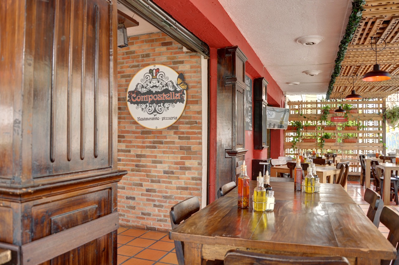 Compostella Restaurante Pizzeria Gourmet
