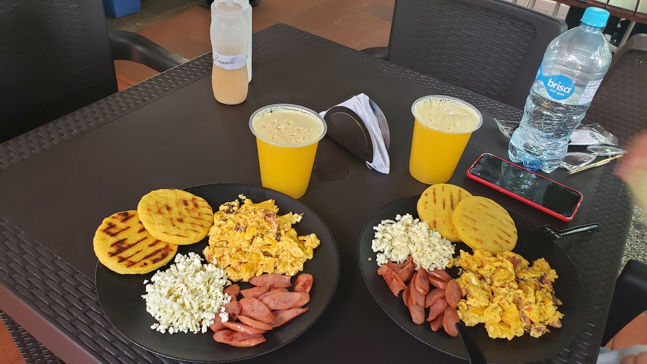 Food - Uno Más (Fast Casual)