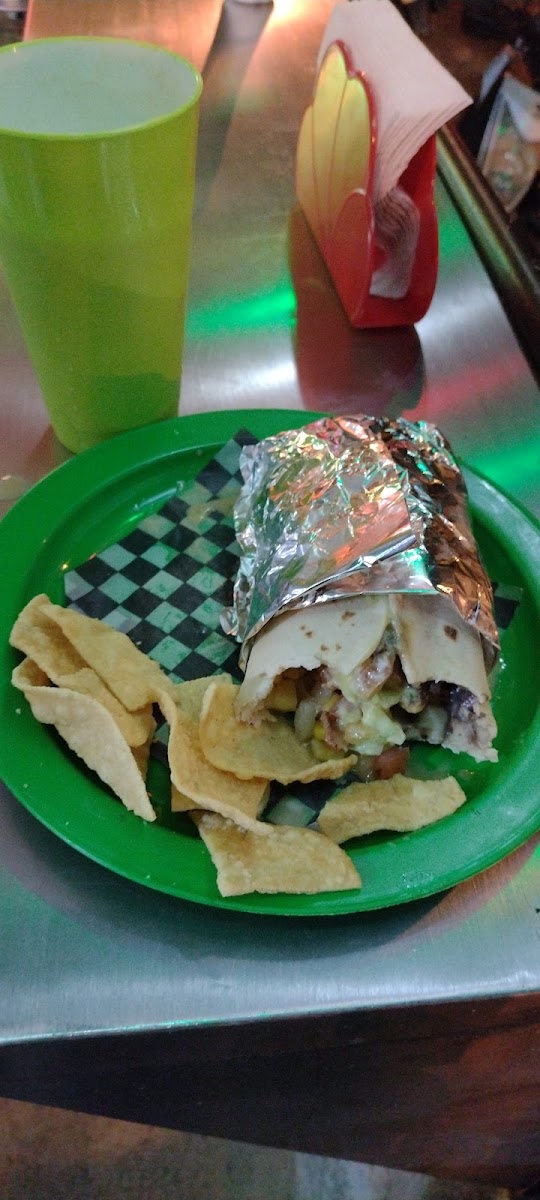 pinches tacos y tequila