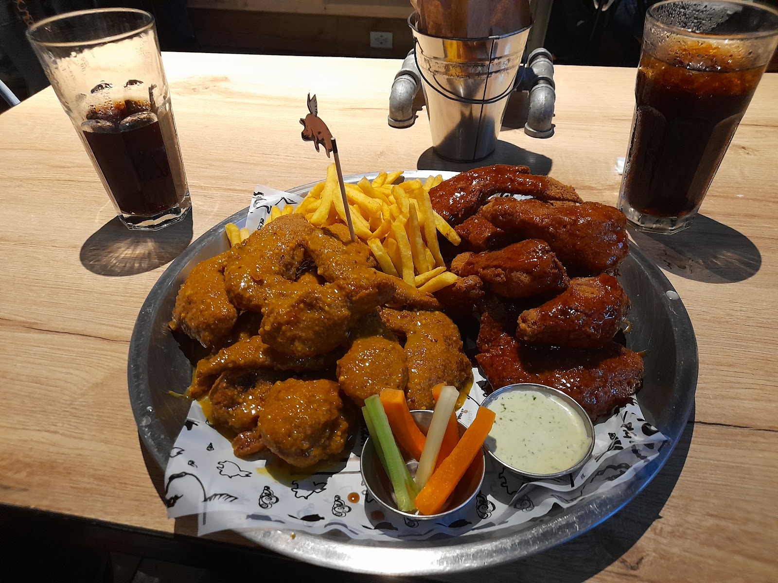 Pigasus pig & burgers mayorca