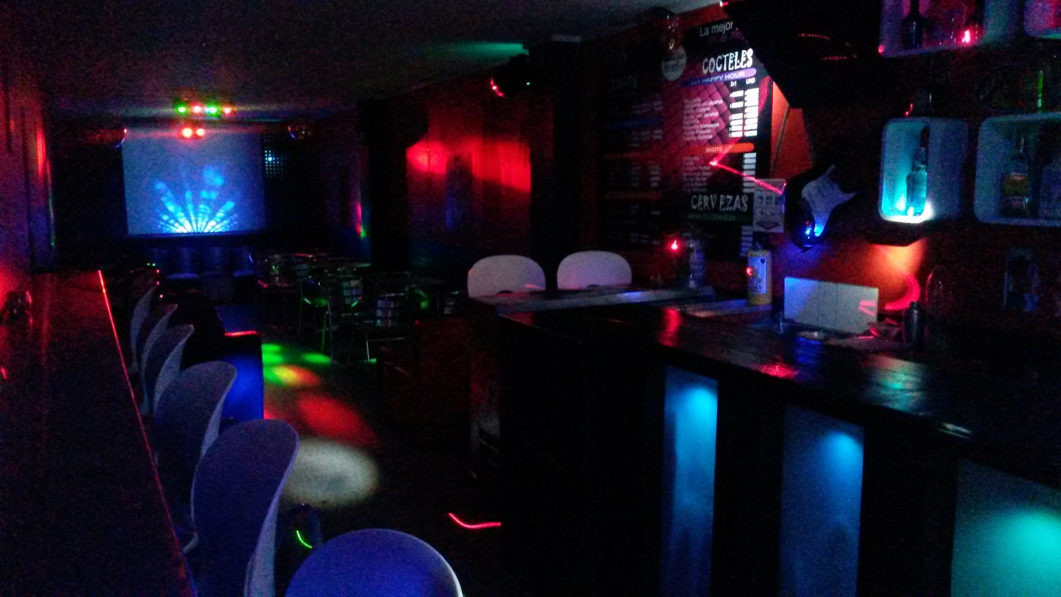 La Santa Bar Crossover