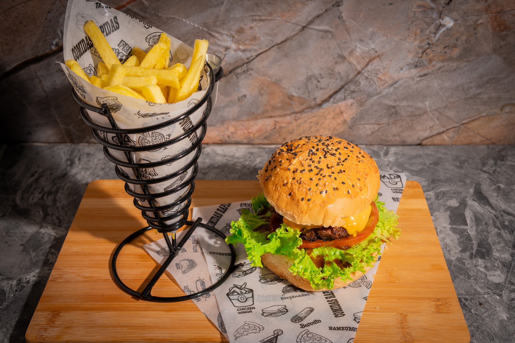 Nocturno 77 Hamburguesas